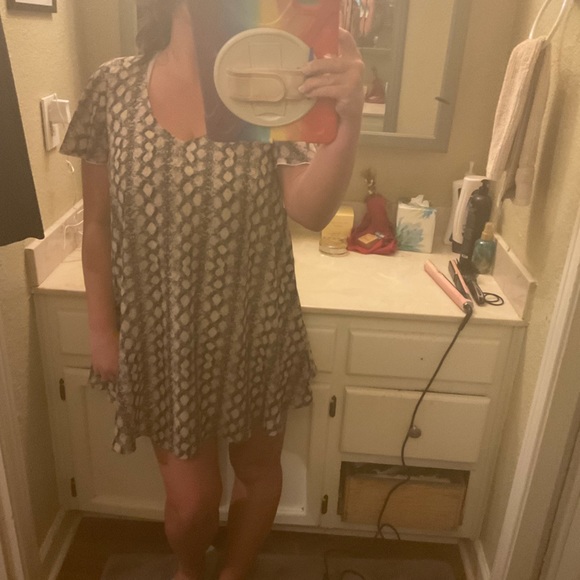 NWOT NEW LISTING‼️SHOW ME YOUR MUMU Kylie Dress - Picture 2 of 15